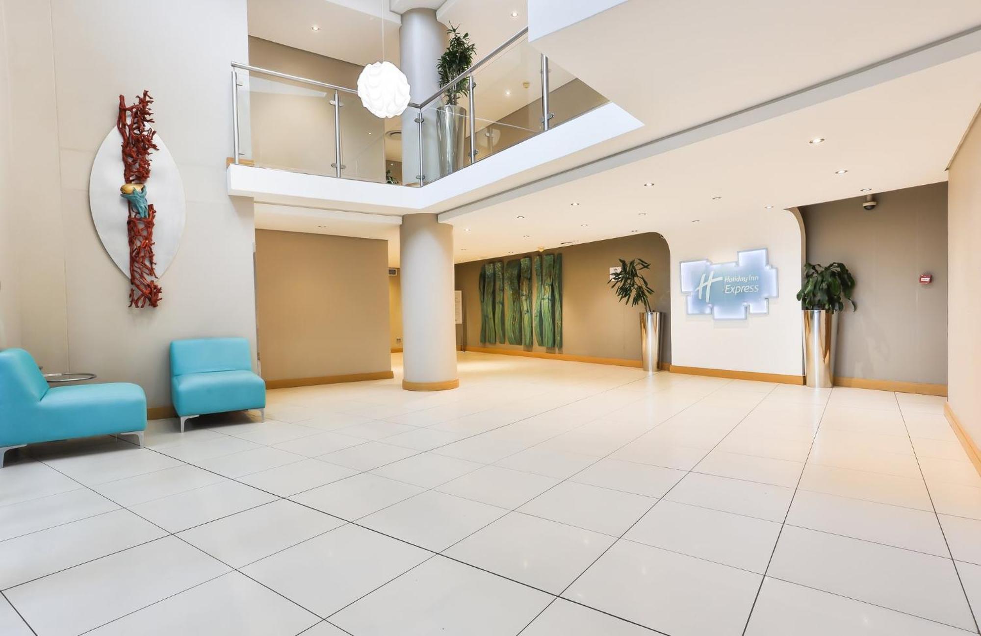 Hotel Express - Umhlanga By Ihg 3*